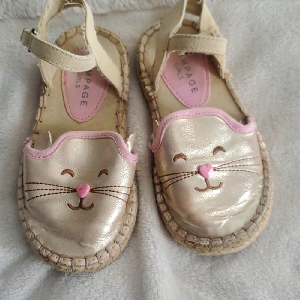Toddler girl sandals, size 6